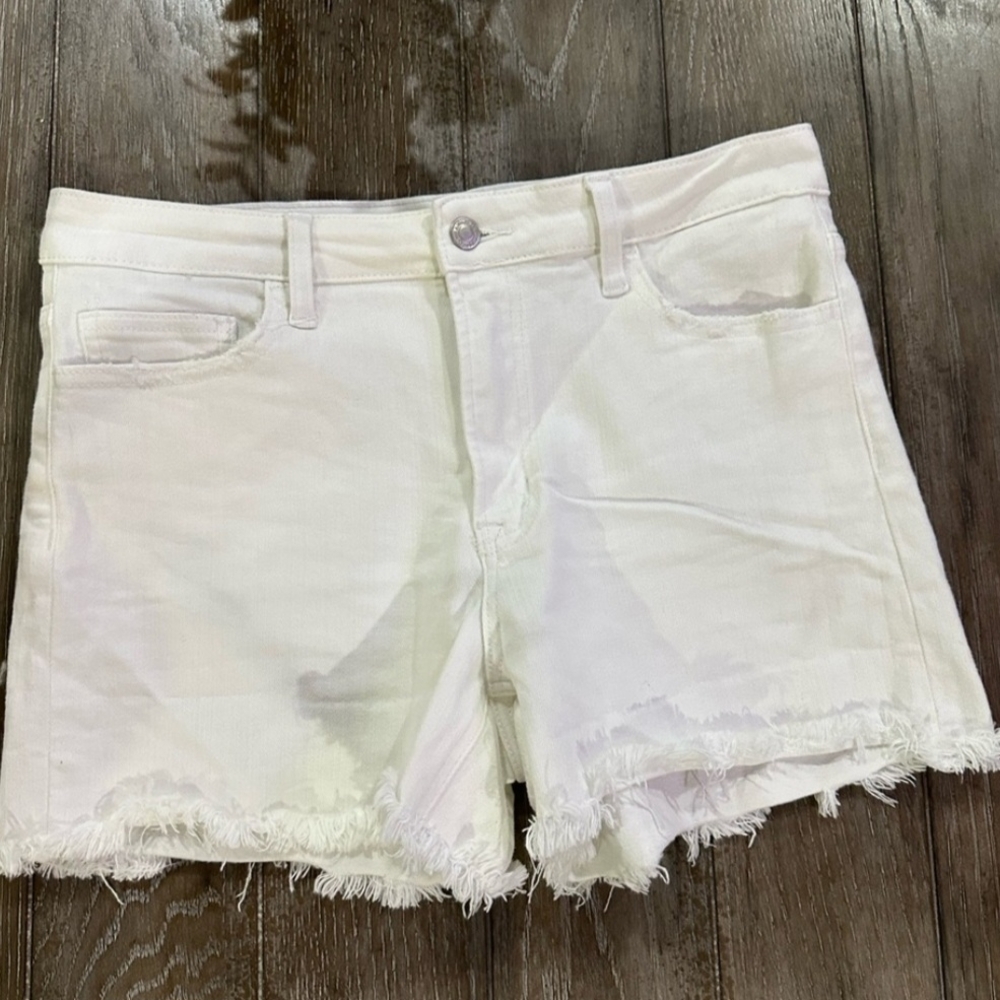 Women's White Frayed Hem Denim Shorts